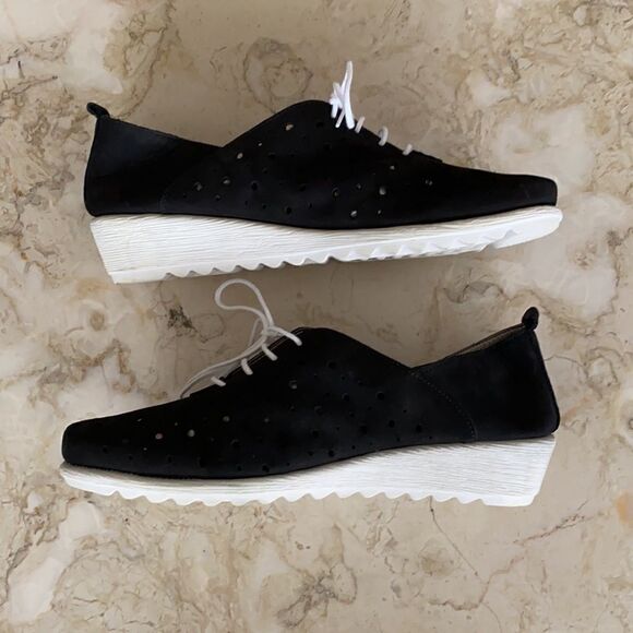 Flexx Run Crazy Too Leather Lace Up Wedge Shoes - Picture 4 of 10